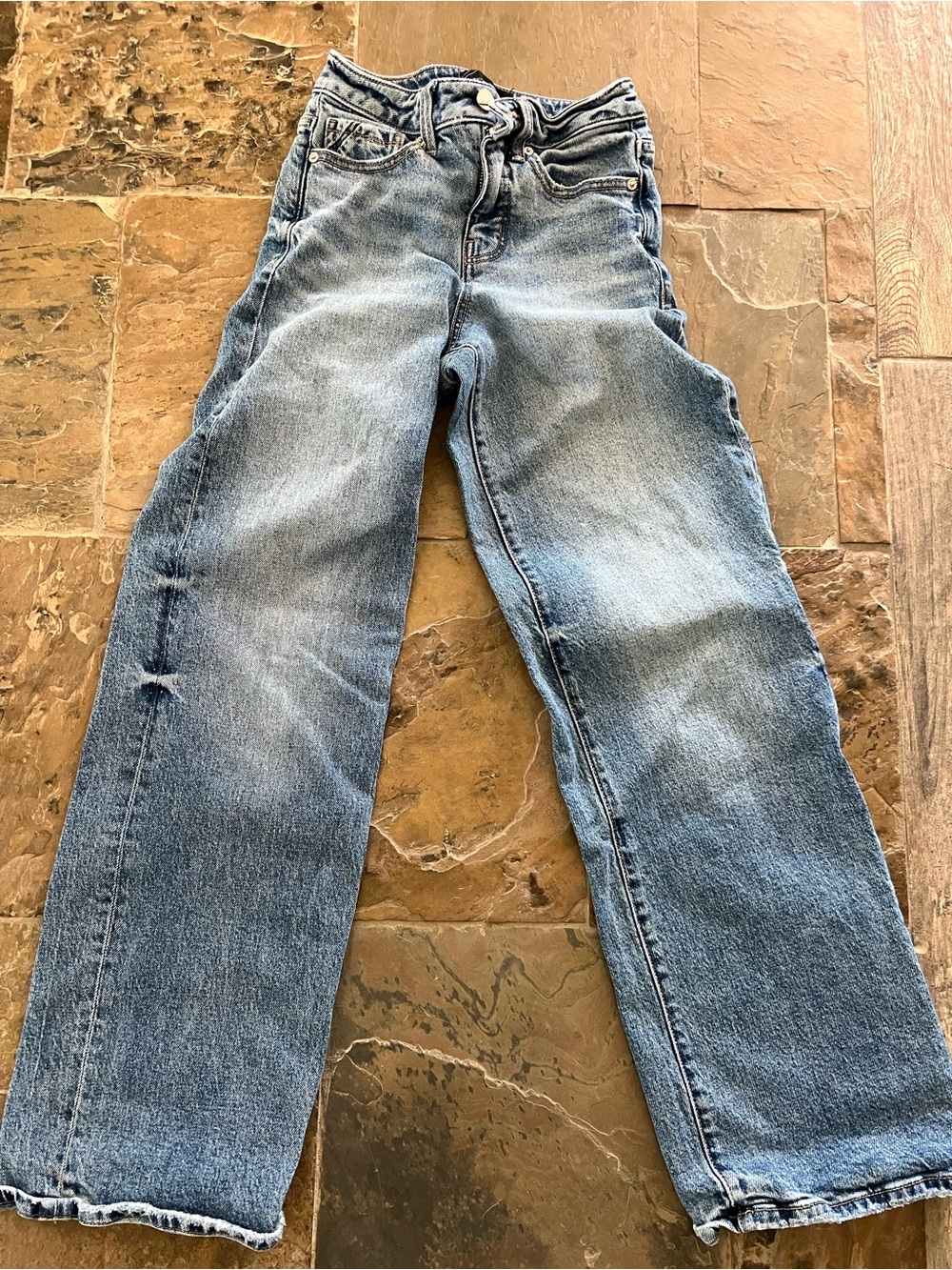 Buckle Women's Light Wash Wide Leg Jeans in Blue